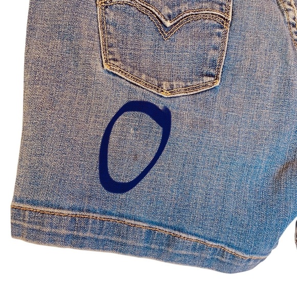 Levi's 515 Women's size 12 Classic Blue denim Jean Shorts - Picture 7 of 7
